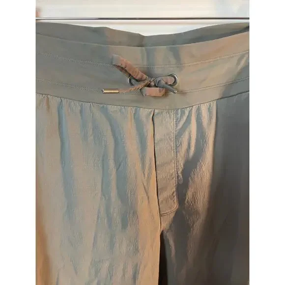 Athleta Trekkie North Jogger Green Mountain Olive Athletic Pants Women's SZ 24W - Picture 11 of 14